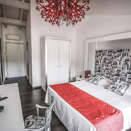 La Compagnia Del Viaggiatore