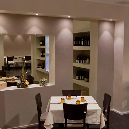 Hotel La Compagnia Del Viaggiatore 3*