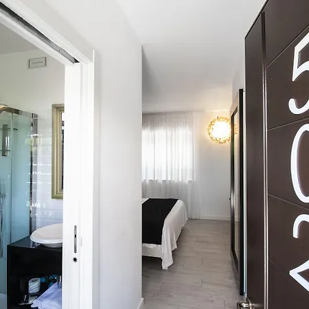 La Compagnia Del Viaggiatore Hotel