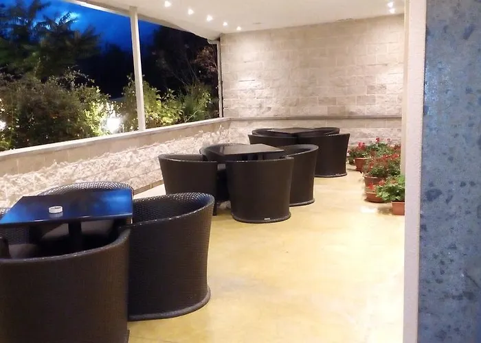 Hotel La Compagnia Del Viaggiatore 3*